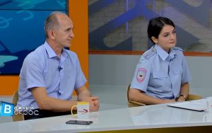 В гостях хорошо?