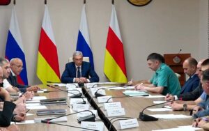 Работу пункта пропуска «Верхний Ларс» обсудили в Правительстве республики
