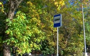 Жителям СНТ «Учитель» трудно добираться до автобусной остановки