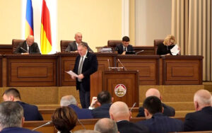 Таймураз Тускаев провел 46-е заседание Парламента РСО-Алания