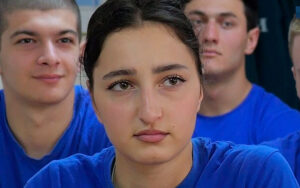 19-летняя Аида Каргинова спасла от гибели незнакомого мужчину