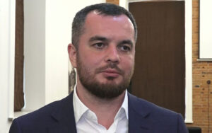 На физико-математическом факультете состоялась встреча студентов с героем России — Юрием Абаевым