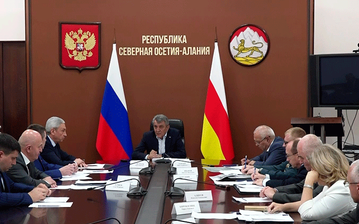 Сегодня Сергей Меняйло провел заседание Комиссии по предупреждению и ликвидации чрезвычайных ситуаций