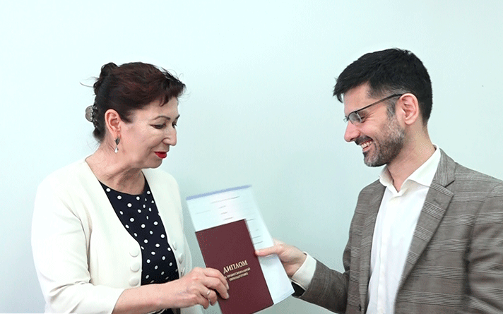 Экскурсоводы получили дипломы о профессиональной переподготовке в СОГУ