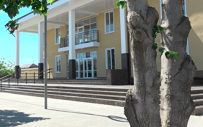 В Эльхотово завершили строительство центра культурного развития