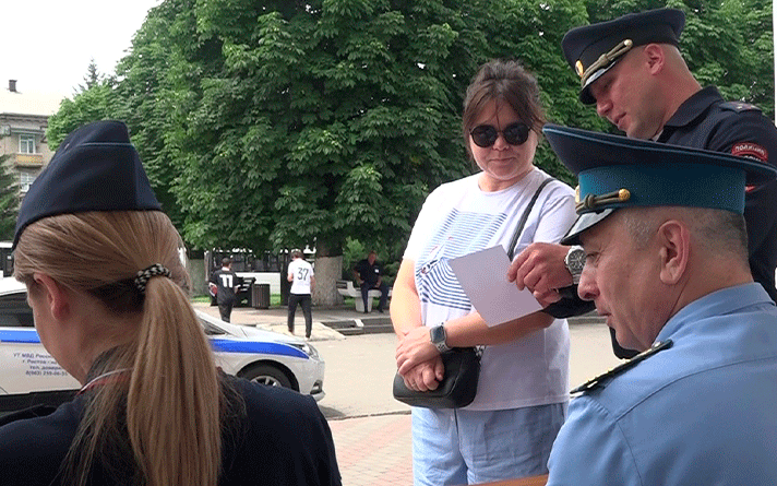 Погасить административные штрафы можно у ЖД вокзала во Владикавказе