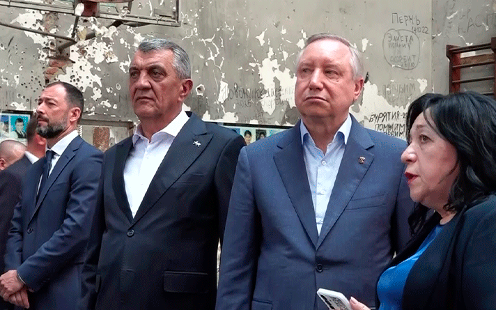 В Северную Осетию сегодня прибыл губернатор Санкт-Петербурга Александр Беглов